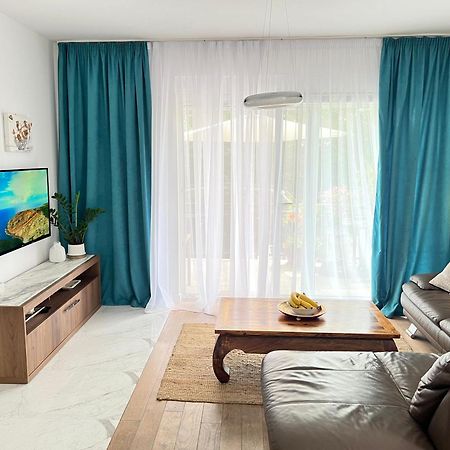 Apartments Тиват Экстерьер фото