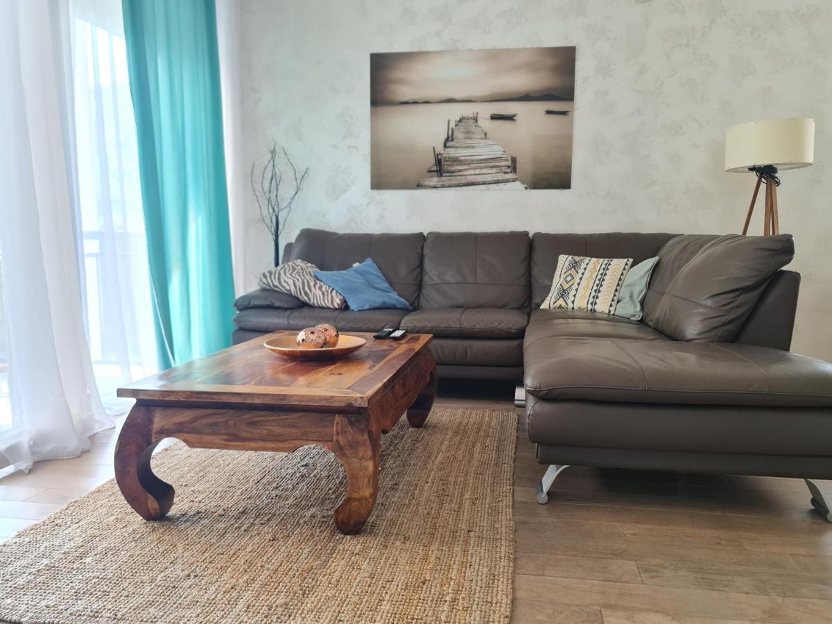 Apartments Тиват Экстерьер фото