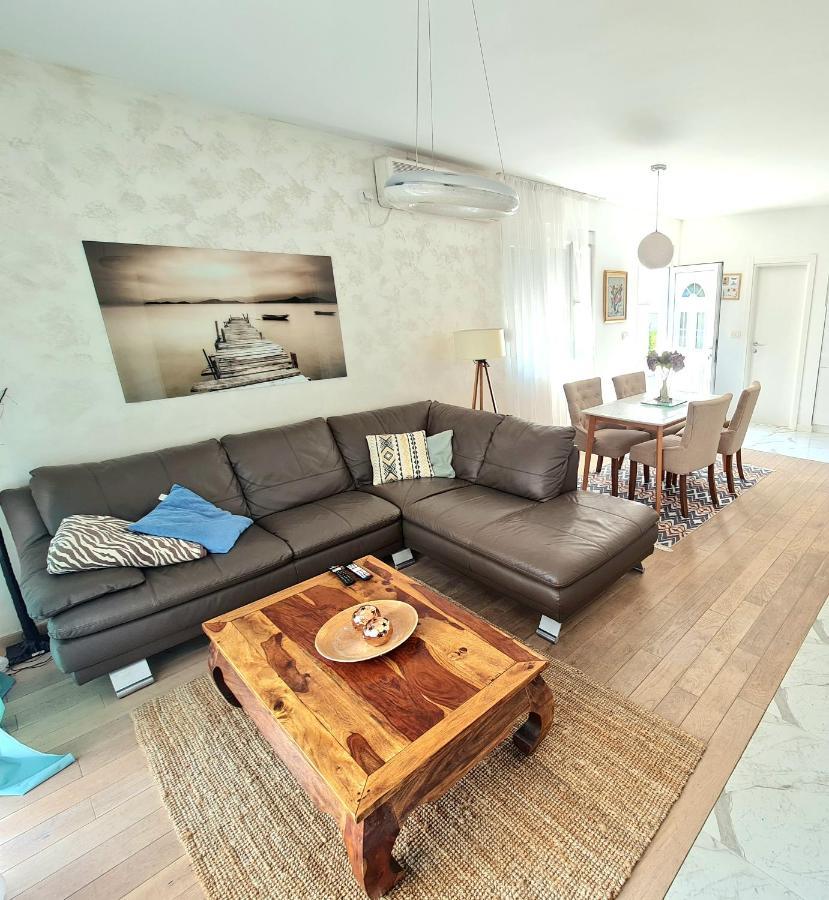 Apartments Тиват Экстерьер фото