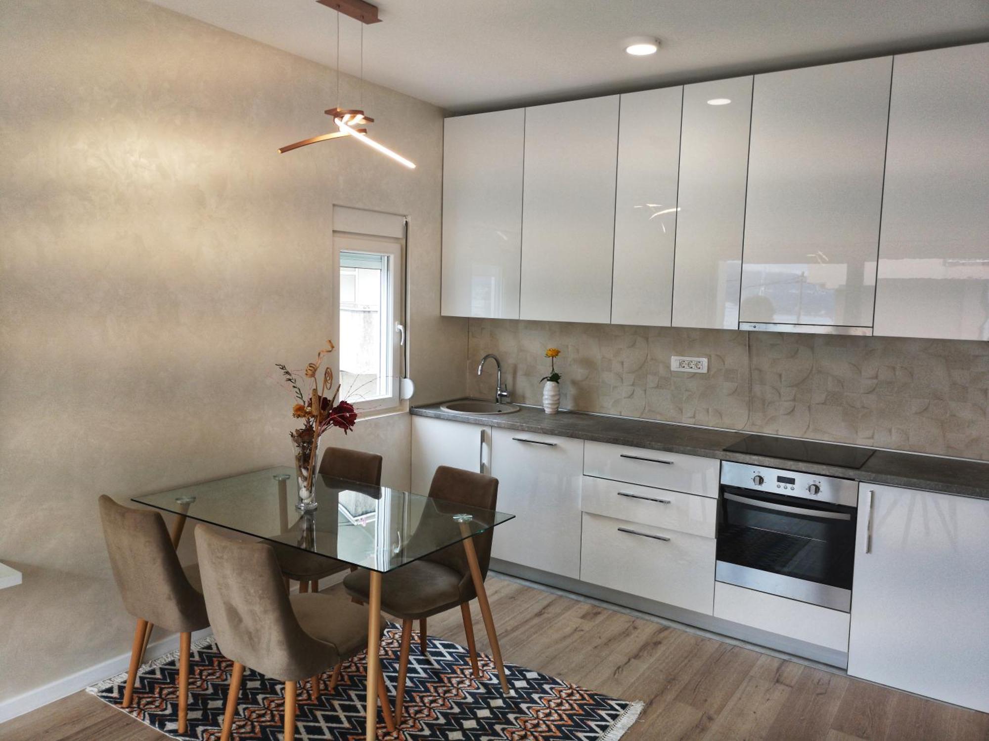 Apartments Тиват Экстерьер фото